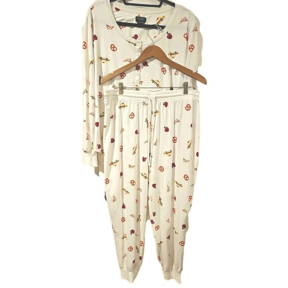 Kate Spade Apple Pretzel Car Pajamas 2 Piece Set XL Ivory Stretch Comfy - Picture 1 of 12